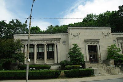 B.F. Jones Memorial Library