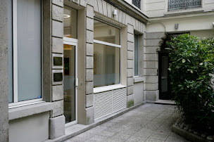 Photo n°26 de Dr Antoine Gourdin Orthodontiste Paris 8 enfants adultes Invisalign à Paris (Orthodontiste)