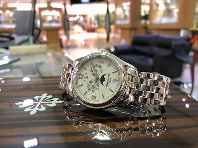 Photos of Watches Market Dubai