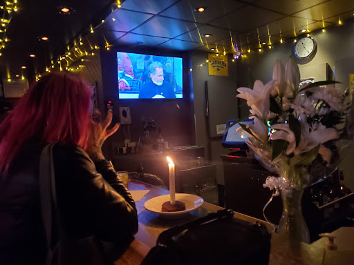 CHA CHA BAR - Visual