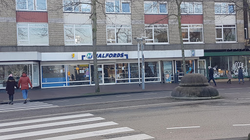 Halfords & Rent a Bike Nijmegen - Thumbnail