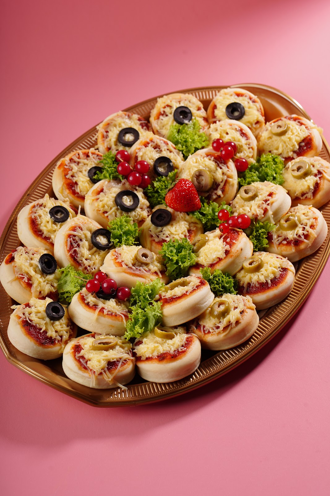 Shahad Al Emarat - Arabic Sweets & Pastries - شهد الامارات - صورة 2