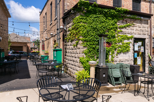 The Toadstool Pub - Visual