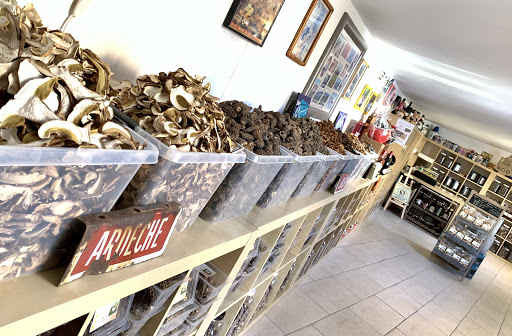 Photo 5 - L’échoppe du village
