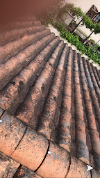 Photo n°8 de R.M couverture: charpente, demoussage toiture, zinguerie, étanchéité, remplacement et rénovation toiture... à Eysines (Charpentier)