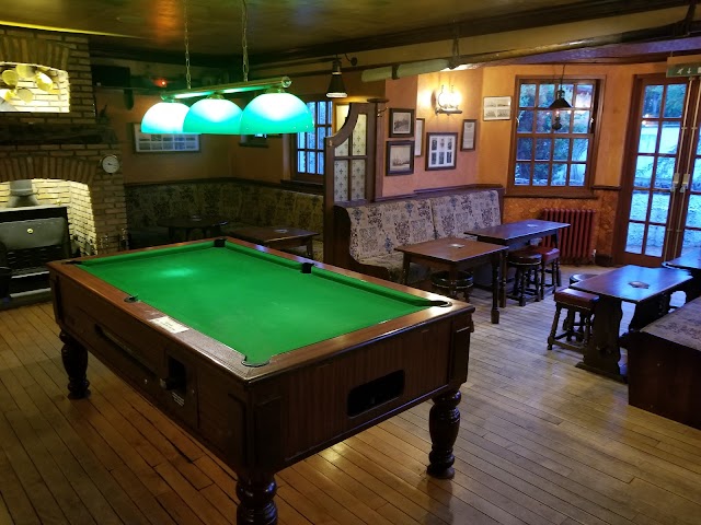 Cawdor Tavern