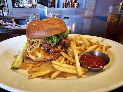 Lou's Grill - Visual