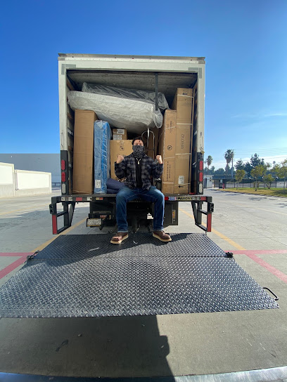 OH SHIP! MOVING logo