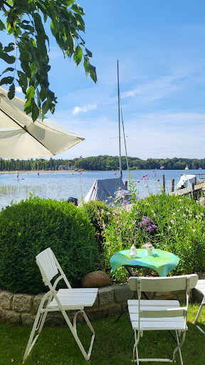 Gundel's Café