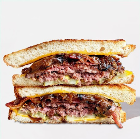 Wahlburgers by null