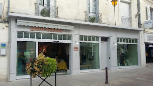 Photo n°3 de Grain de Malice à Loches (Magasin de vêtements pour femmes)