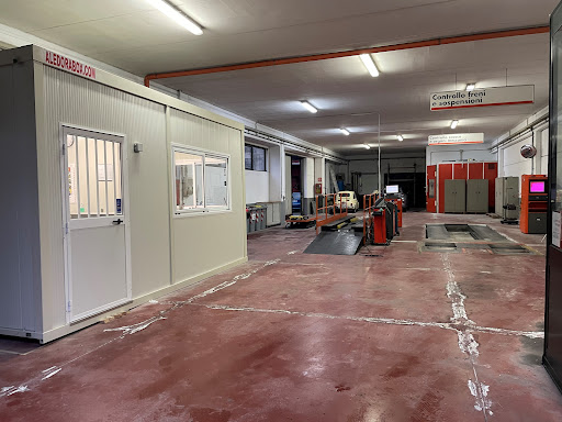 Assistenza Simauto di A. Guerrieri - Revisioni Auto & Moto Gallery - Italy
