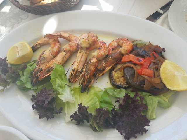 Nikos Gallop Restaurant