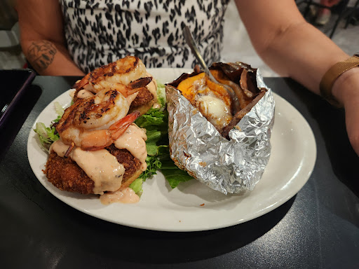 Big Mike’s Steakhouse Guntersville - Thumbnail