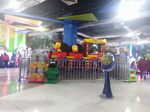 Happyland Mall Aventura Plaza Santa Anita 3