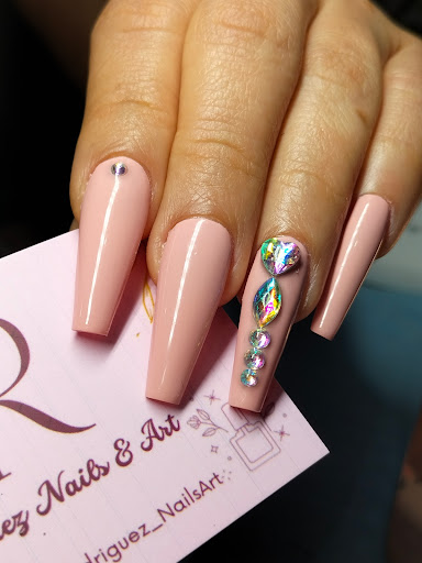 May Rodríguez Nails & Art - Thumbnail