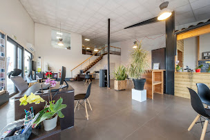 Photo n°3 de Orpi Oceani Immobilier à Saint-Laurent-de-la-Prée (Agence de location immobilière)