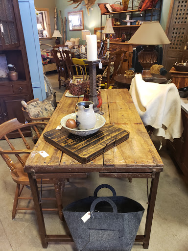 Southside Consignment Center & Antique Store Gallery - United States