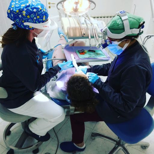 Studio dentistico dott.ssa Emanuela Di Vita - Thumbnail