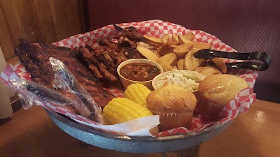 Photos of Famous Dave's Bar-B-Que