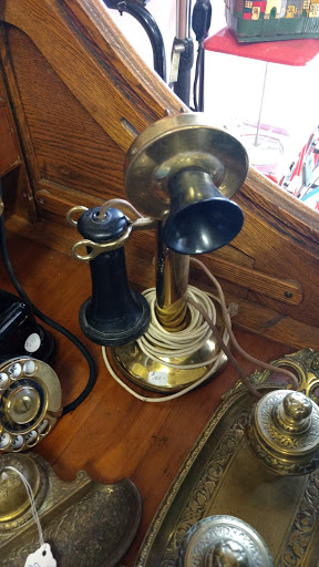 Ye Olde Antique & Curiosity Shop - Thumbnail