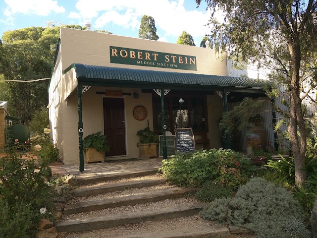 Robert Stein Winery & Vineyard