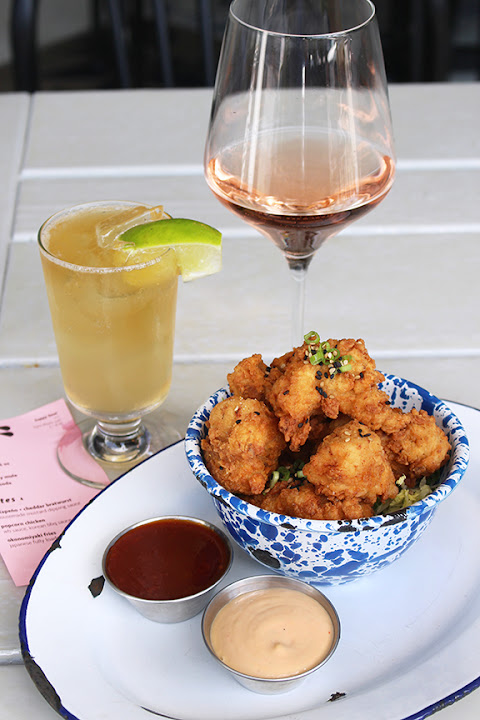 Whiskey Bird by null