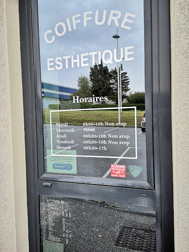 La Parenthèse Ambassadeur Revlon Coiffure institut de beauté - Thumbnail