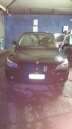 Pinguino Wash autolavaggio self