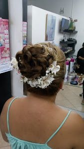 Peluqueria Y Color Linda Spa 7