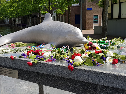 Het monument De Dolfijn - Netherlands