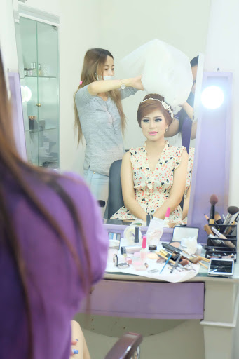 Unique Salon & Bridal