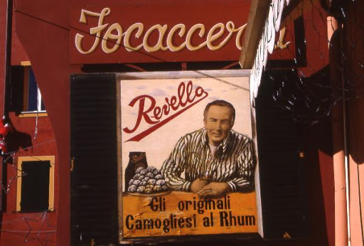 Revello - Visual