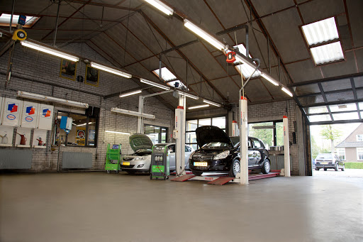 Garage Van Uden BV - Thumbnail