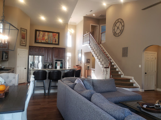 Danielle Dixon Realtor - Century 21 New Millennium - Thumbnail