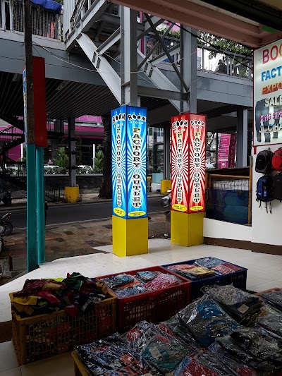 Photos of Boom Stock