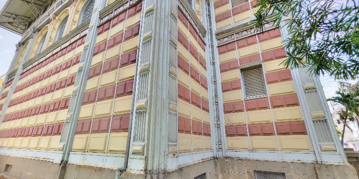 Bibliothèque Schœlcher by null
