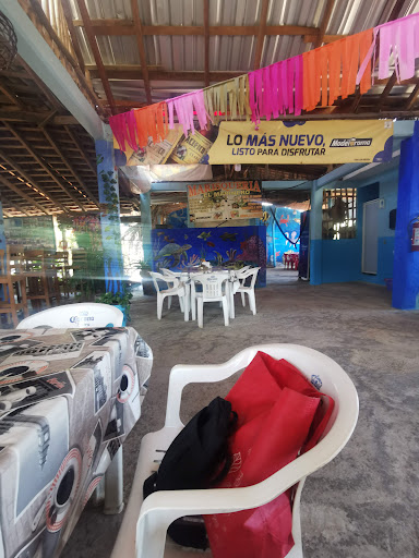 Pozoleria El Marinero