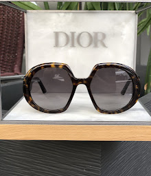 Photo n°6 de La Vision - Saint-Maurice à Saint-Maurice (Magasin de lunettes de soleil)
