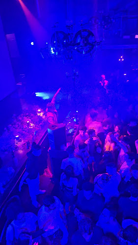 Vernissage Lounge Bar - Nachtclub