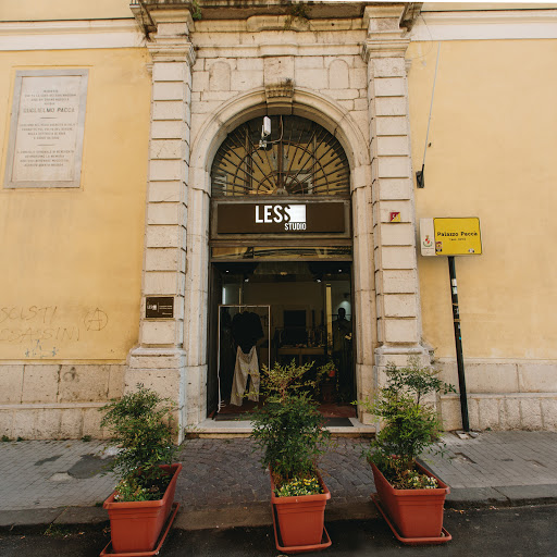 Les Studio Store - Visual