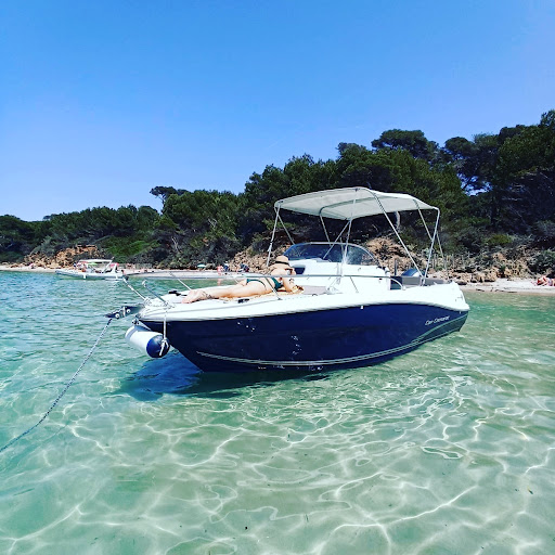 location bateau Hyères : BERNARD PLAISANCE - Thumbnail