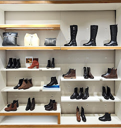 Photo n°26 de GEOX à Faches-Thumesnil (Magasin de vêtements pour femmes)