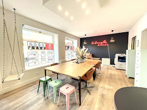 Photo n°2 de Era Immobilier suresnes à Suresnes (Agence immobilière)