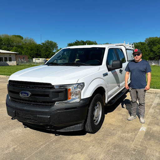 TX Work Trucks - Visual