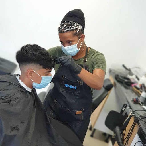 Hairforce 1 Barbers Romford - Thumbnail