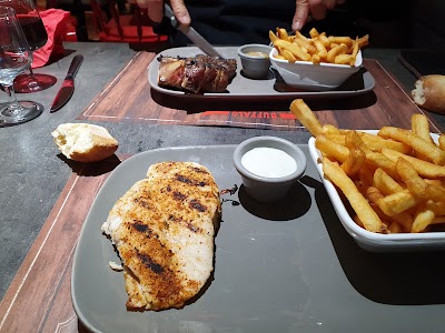 Buffalo Grill Chalon Sur Saone , Bourgogne-Franche-Comté(+33 3 85 87 60) , France