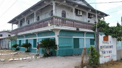 Photos of Hotel Y Restaurante Sur Y Mar