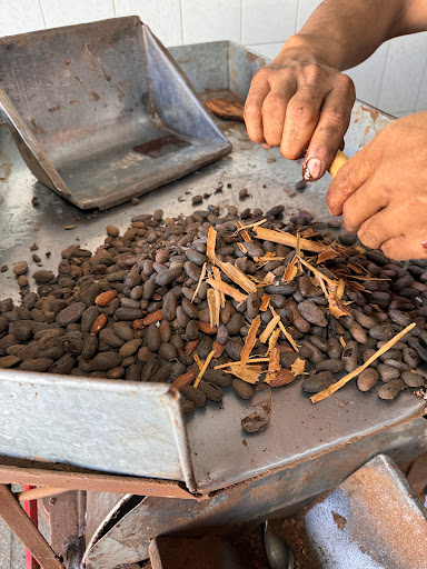 Chocolate Guelaguetza - Thumbnail