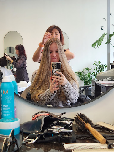 Aline Hair Design - Thumbnail